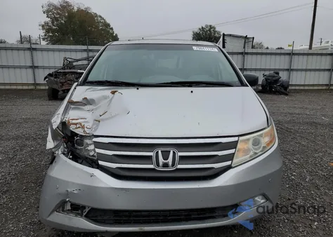 2012 Honda Odyssey Touring z USA, uszkodzony, nr VIN 5FNRL5H99CB095260